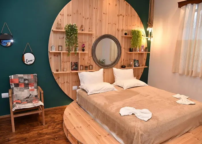 Woodlands Апартаменты Берат