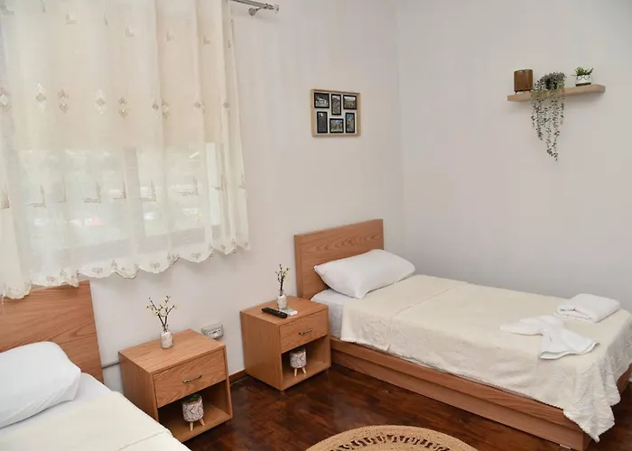 Woodlands Апартаменты Берат